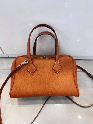 Alternative view of HANDBAG COW LEATHER - CODE BROWN